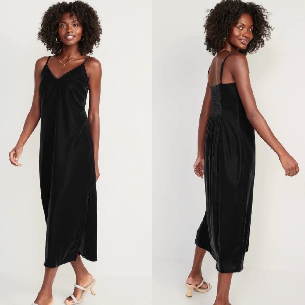 GAP Black Velvet midi dress